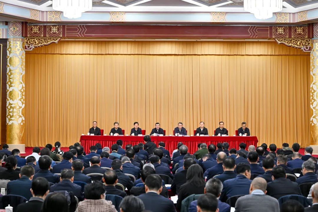 The National Housing and Urban-Rural Development Work Conference was held in Beijing: Deepen reforms